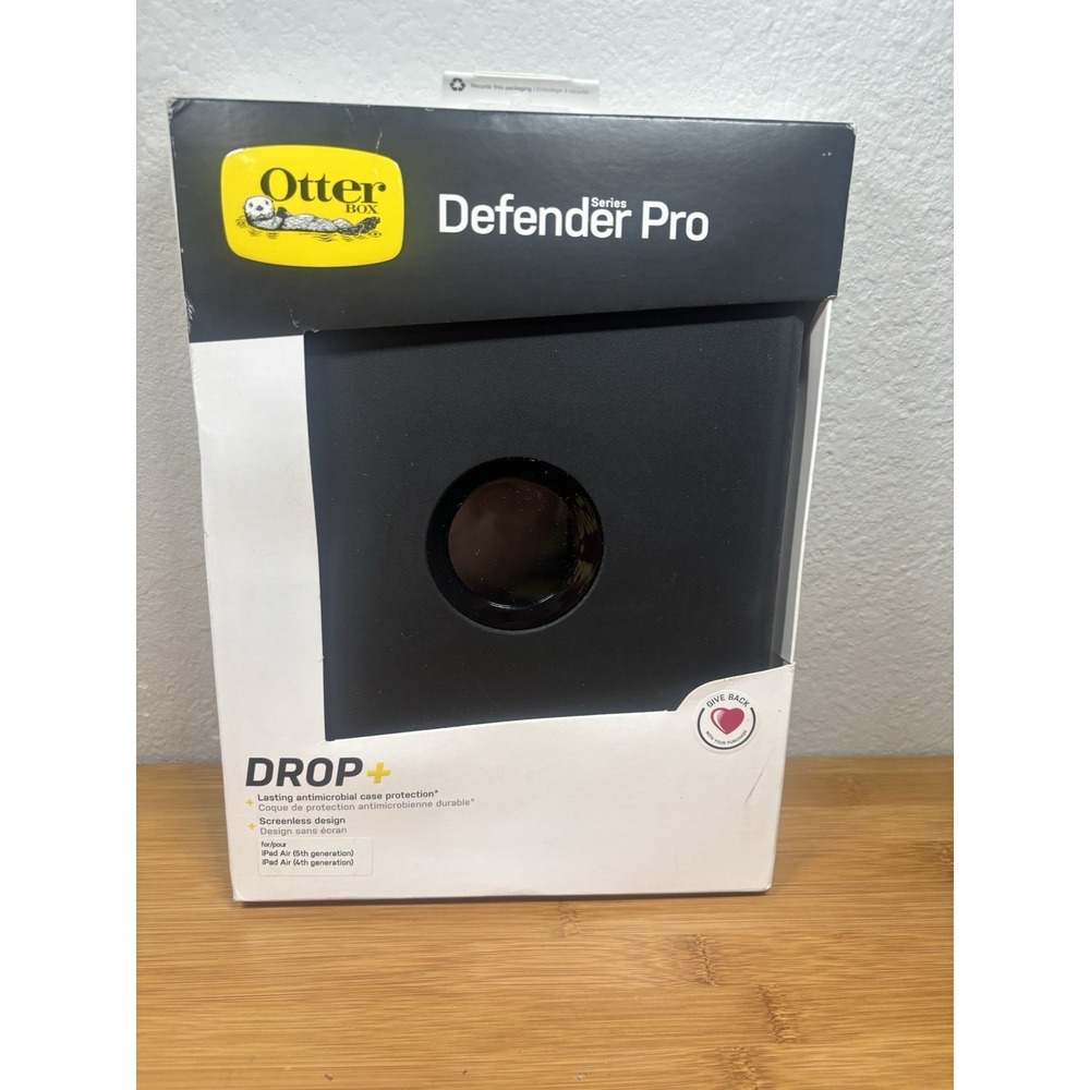 OtterBox Defender Pro Case Stand Apple iPad Air 5th & 4th Gen Black